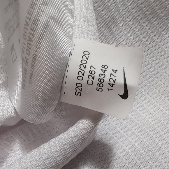 Nike Cooperstown Collection Cincinnati Reds Barry Larkin Home Jersey Size Small - Picture 9 of 11